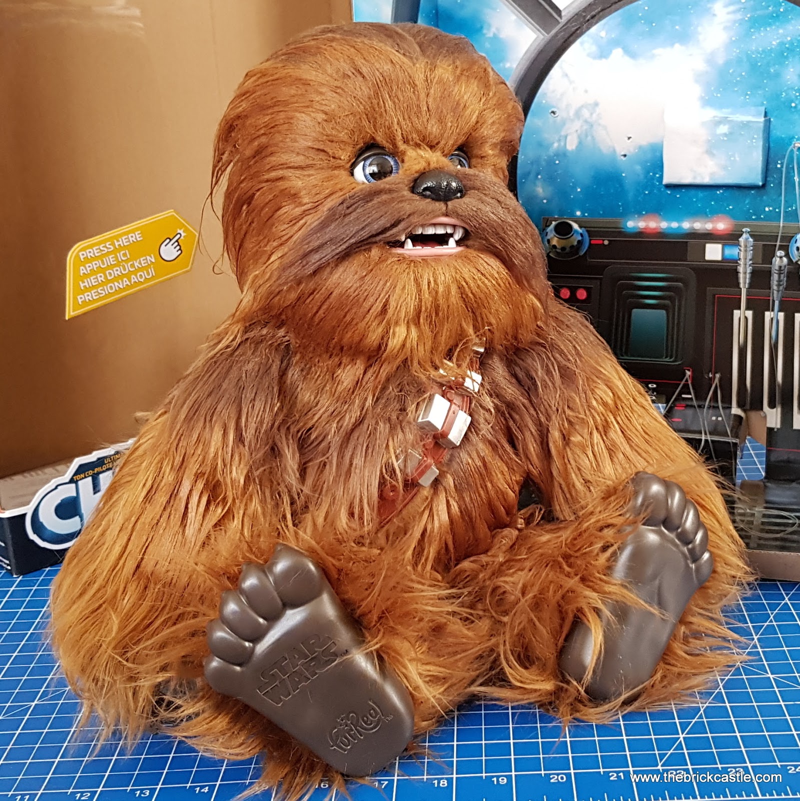 The Brick Castle: Star Wars Ultimate Co-pilot Chewie Interactive 